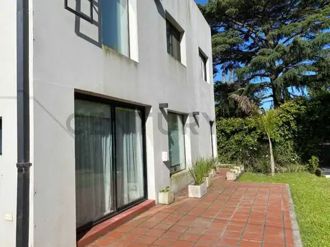 21C entre 452 y 453 , Piso 0