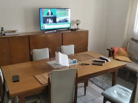 Depto Tipo Casa en Venta en El Palomar, USD 80.000