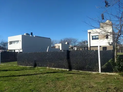 Terreno en Venta 34  mts Fondo