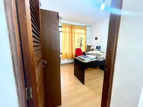 VENTA OPORTUNIDAD oficina zona tribunales