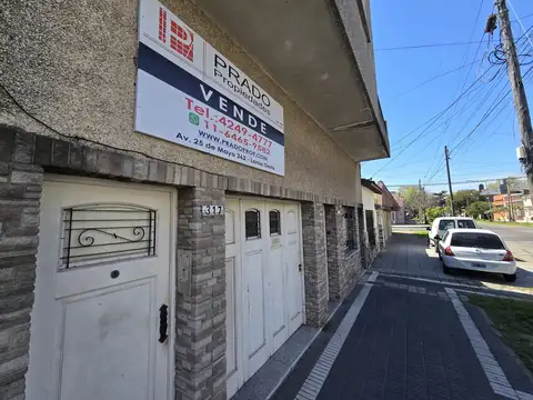 Olegario Víctor Andrade 300, Piso 1