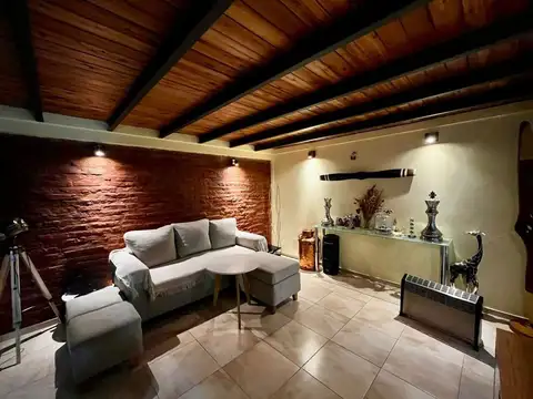 Avenida Rivadavia 3200