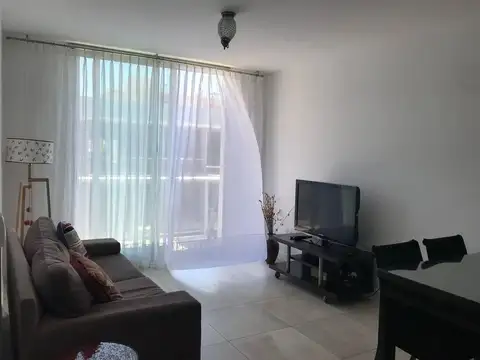 Mariscal A Jose De Sucre 4200, Piso 4