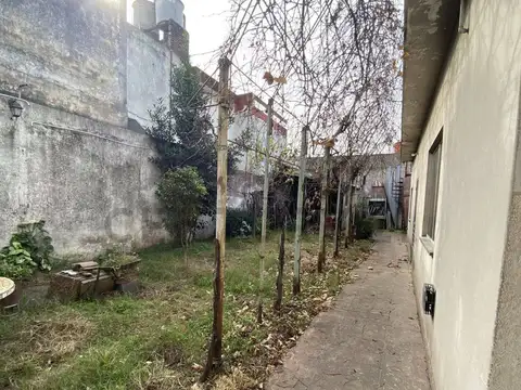 VENTA CASA 4 AMBIENTES EN ALDO BONZI