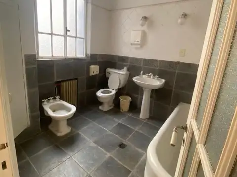 Departamento en Alquiler en Microcentro, $ 1.895.999