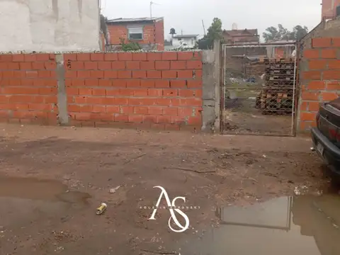 Terreno en Venta de 328,0 m2