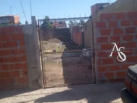 Terreno en Venta 32  mts Fondo