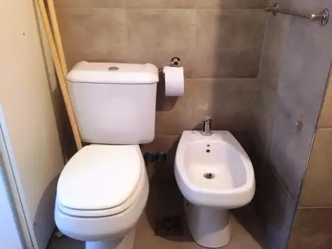 Aristobulo Del Valle 553 , Piso 1