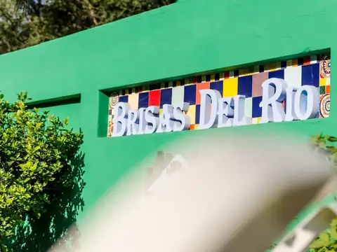 AVENIDA COSTANERA GUIDO SANTARELLI al 100