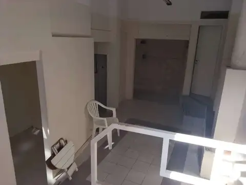 Local en Alquiler en Flores, $ 450.000