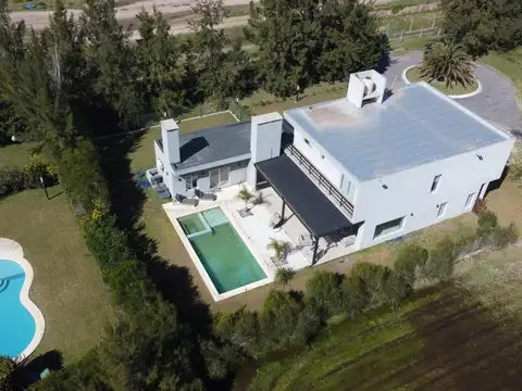 Casa en Venta de 4 dormitorios