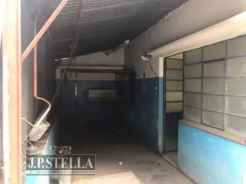 LOTE de Terreno de 563 m² - IDEAL ESTACIONAMIENTO y/o GARAGE - S.Justo (Ctro)