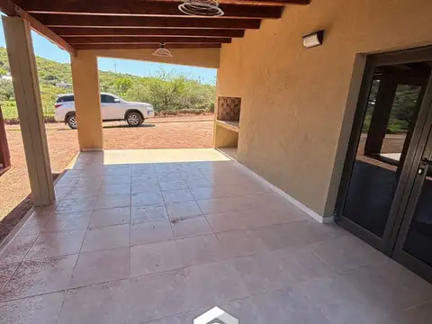 CASA EN VENTA EN VILLA DEL DIQUE - BARRIO LA SIERRITA - VILLA DEL DIQUE - CALAMUCHITA CÓRDOBA