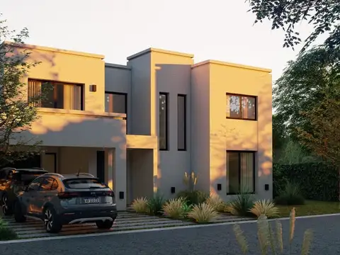 Casa en Venta con 2 cocheras