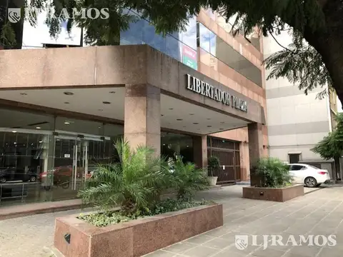 DEL LIBERTADOR  N°767 -Piso  1