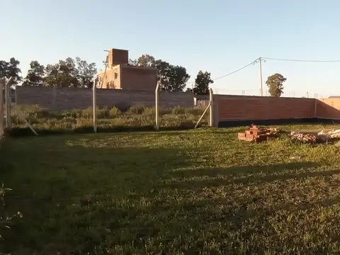 Departamento 8 ambientes con 4 baños