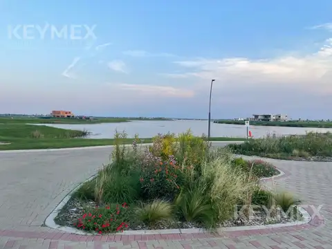 Terreno en Venta de 678,0 m2