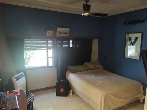 CASA 4 AMB. EN ESQUINA GARAJE LAVADERO TERRAZA