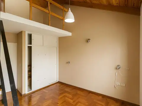 Depto Tipo Casa 4 ambientes con 1 baño