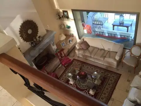 Casa en Venta de 5 dormitorios