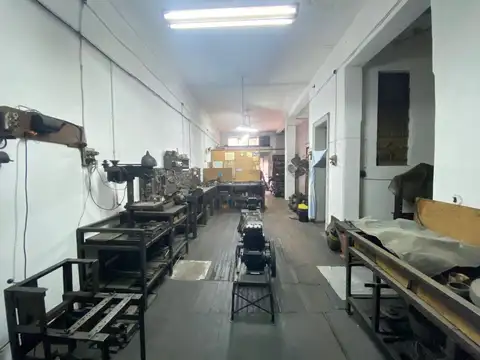 Local en Venta 76 años