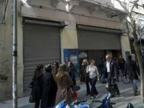 Local en Alquiler en Centro, $ 8.000.000