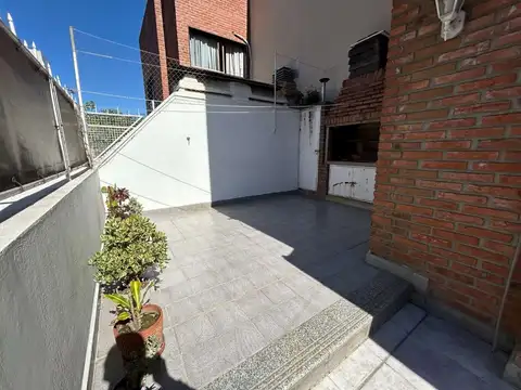 Gabriela Mistral 3100