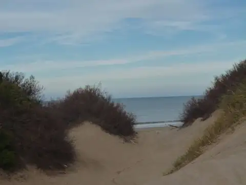 En Cariló | Lote con vista al mar