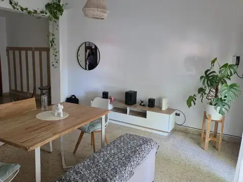 Depto Tipo Casa 3 ambientes con 1 baño