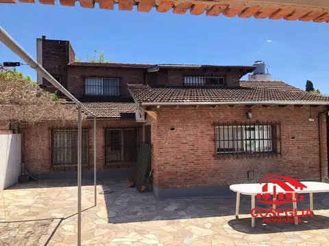 Casa en Venta de 5 dormitorios