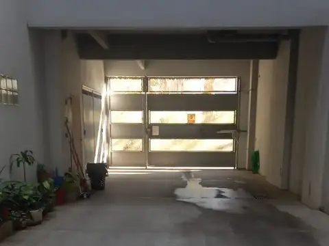 Venta de cochera en excelente ubicación V. Urquiza