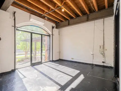 AV. ALICIA M. DE JUSTO 1000 , Piso 1