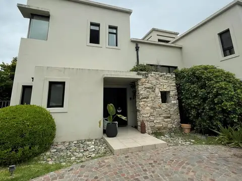 Casa Quinta  en Alq. Temporario en Haras El Establo, Pilar, G.B.A. Zona Norte
