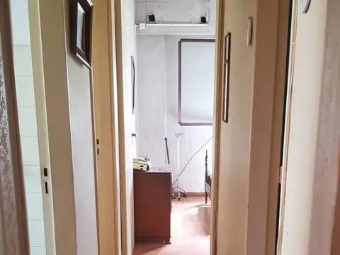 departamento de 3 ambientes al frente con balcon