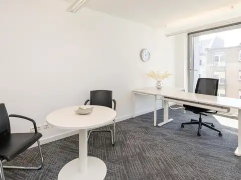 Oficina privada totalmente equipada para ti y tu equipo en Mendoza, Chacras Park