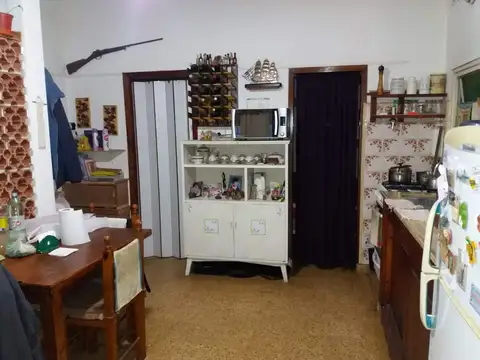 Calle 8 entre 36 y 37 900