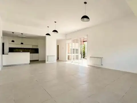 Casa en Venta en Arenas del Sur, USD 285.000