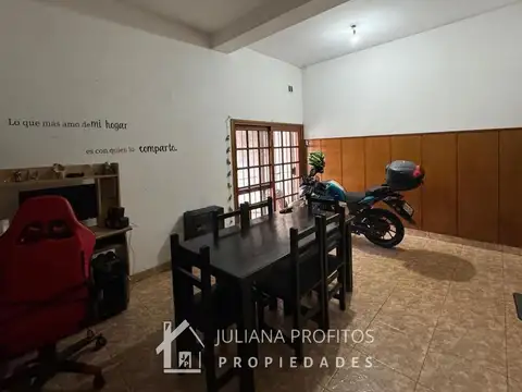 Casa en Venta en Quilmes, USD 98.000