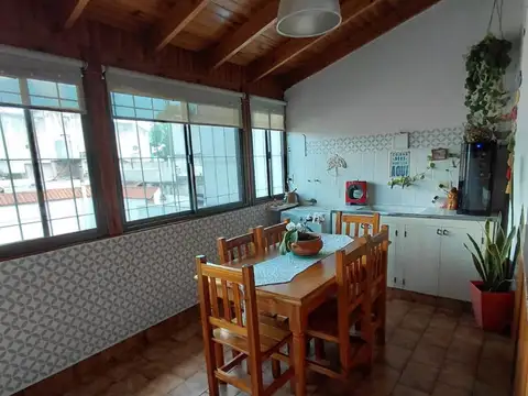 Depto Tipo Casa 3 ambientes con 1 baño