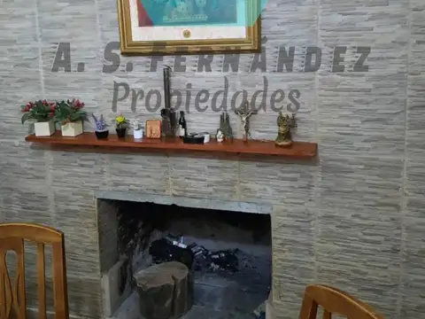 Casa 4 ambientes con 1 baño