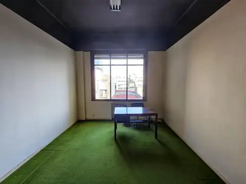 Roque Saenz Peña 852