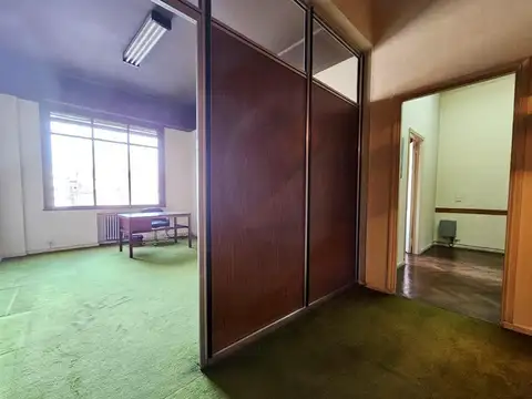 Oficina en Alquiler al Oeste