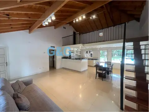 Casa en Venta en Countries y Barrios Cerrados en Moreno, USD 400.000