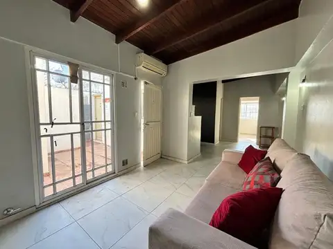 Venta departamento ph un dormitorio La Plata