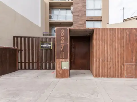 Cochera en venta. 100% FINANCIADO Y CUOTAS FIJAS EN PESOS. Buena ubicación en Remedios de Escalada