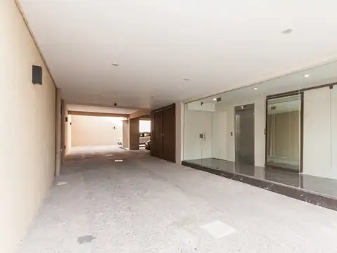 Cochera en venta. 100% FINANCIADO Y CUOTAS FIJAS EN PESOS. Buena ubicación en Remedios de Escalada