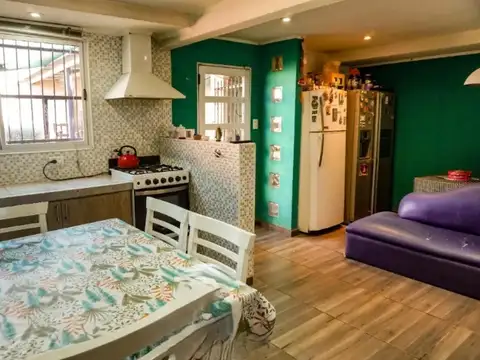 Casa en venta - 3 Dormitorios 2 Baños - Balcarce