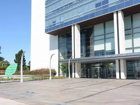 Oficina en Venta con 12 cocheras