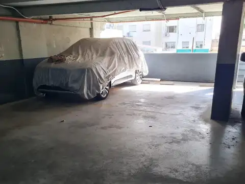 Cochera Fija Y Cubierta