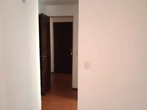 49 CALLE 6 Y DIAG 80 , Piso 2